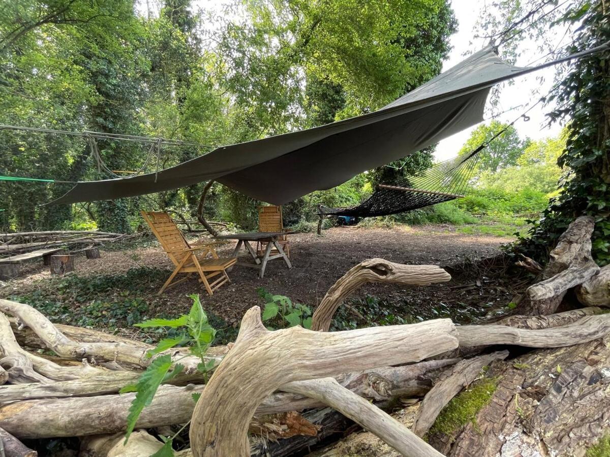 Holiday home Dutch Cruiser Ship On A Tranquil Secluded River *